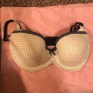 32DDD Victoria’s Secret body by Victoria Demi